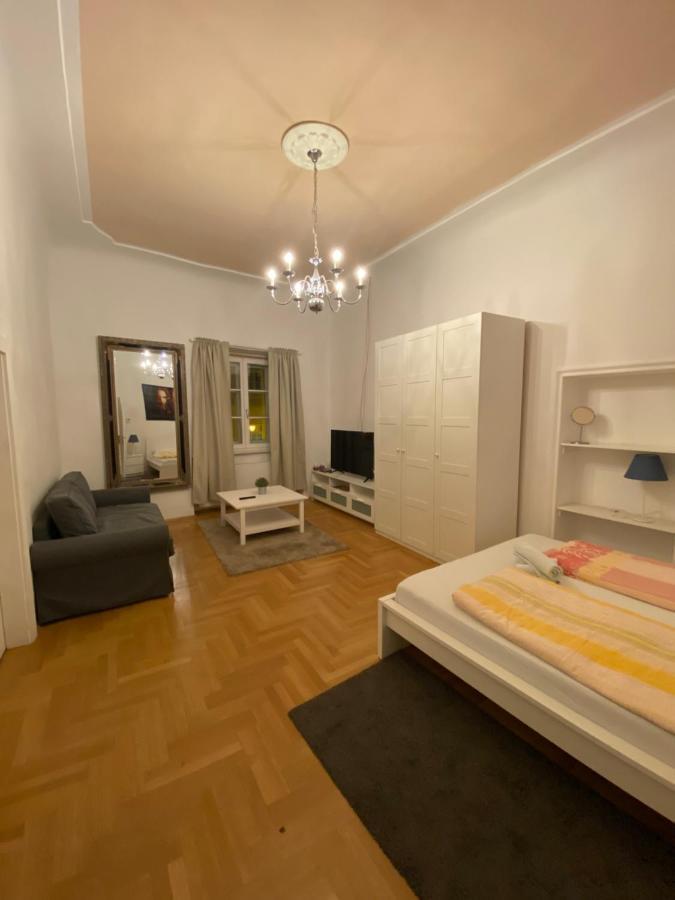 Guest House Nokturno Zagreb Exterior foto
